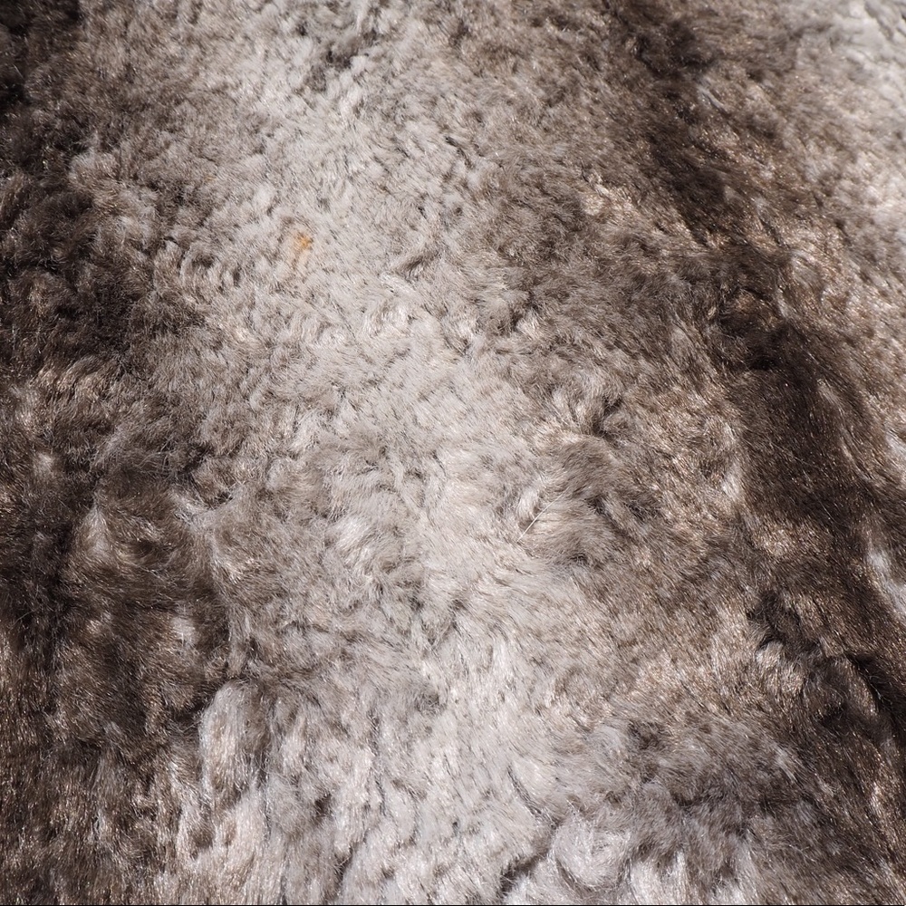 ⛔️SOLD⛔️ VINTAGE FAUX FUR LONGLINE HOODED COAT - Picture 10 of 12